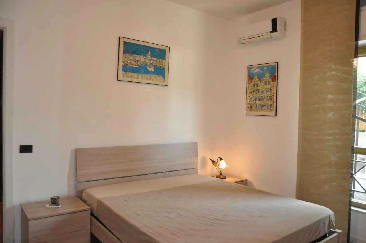 Tivoli Apartment 卡塔尼亚